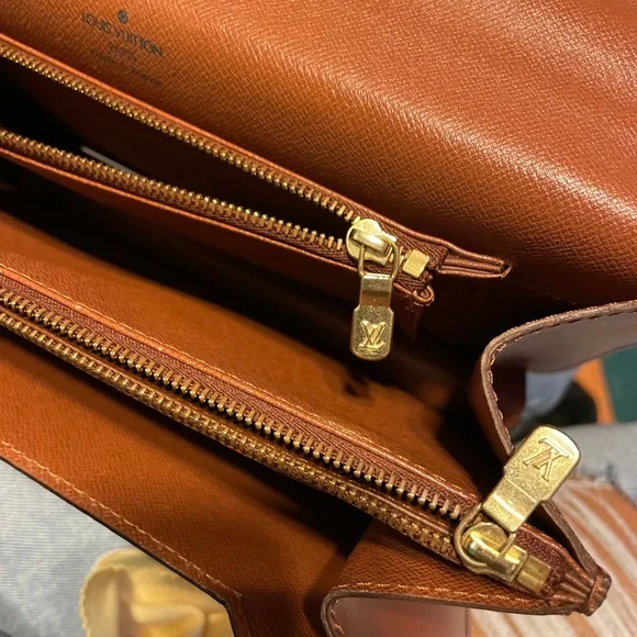 Louis Vuitton Concorde- Collectors Edition - Picture 7 of 16